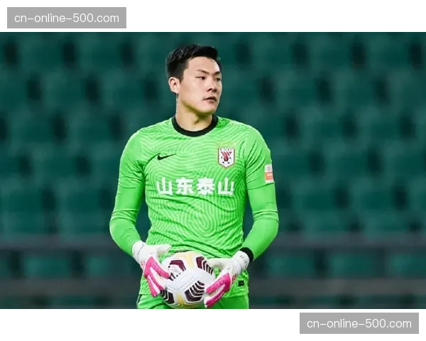 山东泰山进攻效率下滑 谢文能缺阵影响右路突破能力 山东泰山进攻效率下滑 谢文能缺阵影响右路突破能力